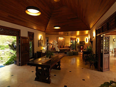 Amanoka on the Beach