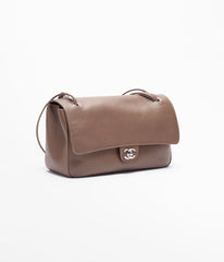 Maxi Flapbag