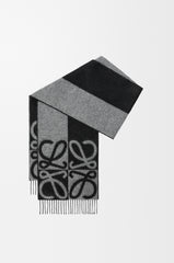 Scarf In Wool And Cashmere