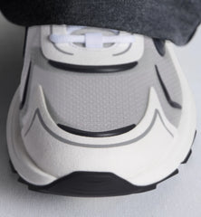 B30 Countdown Tech Sneaker