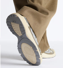 B30 Countdown Tech Sneaker