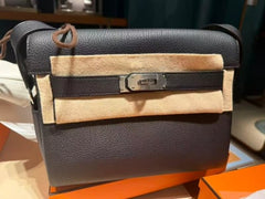 Kelly Messenger PM Black PHW Togo K