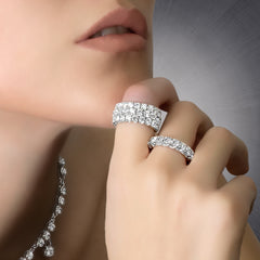 Xpandable™ half-way eternity diamond band