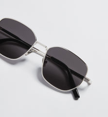 DiorBlackSuit S22U