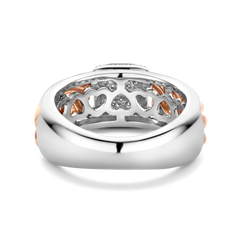 Grumetta Ring with Diamond Pave