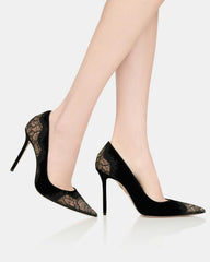 Velvet Meadow Pump 105