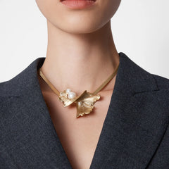 Wave Pearl Necklace
