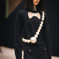 Pearl Necklace Minaudiere