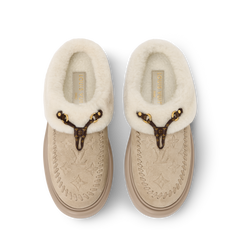 Cortina Closed Mules