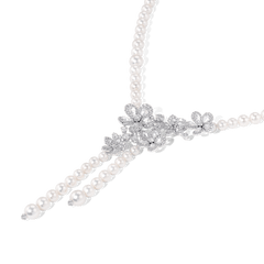 Miss Daisy Pearl Drop Necklace