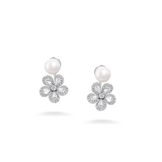 Miss Daisy Pearl Stud Earrings