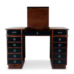 Travel Desk 'Madras'