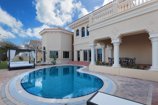 Palm Jumeirah Beach Front XL Villa w/Prvt Pool