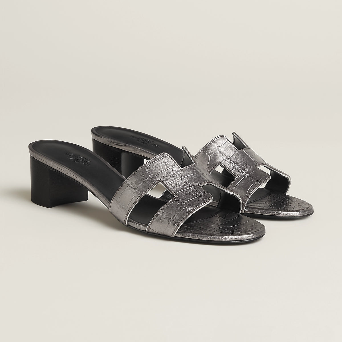 Oasis Sandal