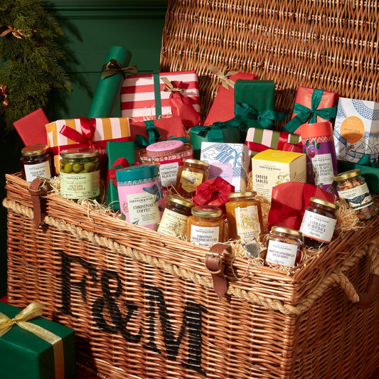 The Sleighborne Hamper
