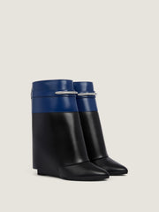 Shark Pinch Bicolor Ankle Boots In Leather