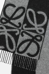 Scarf In Wool And Cashmere