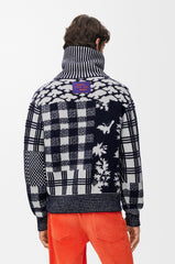 Zip-up sweater in wool