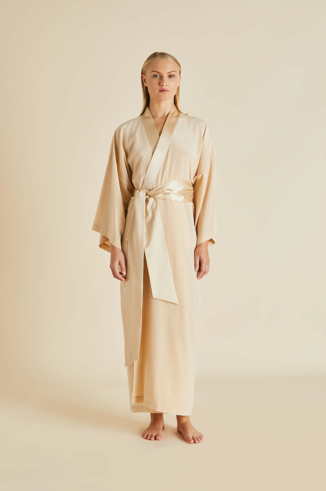 Queenie Caramel Robe