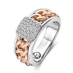 Grumetta Ring with Diamond Pave
