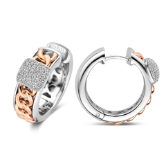 Grumetta Earrings with Diamond Pave