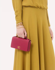 Vlogo Signature Grainy Calfskin Wallet With Chain