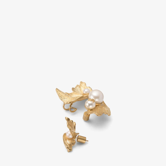 Wave Pearl Earrings