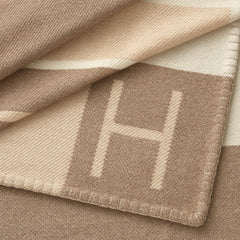 Avalon Cab blanket