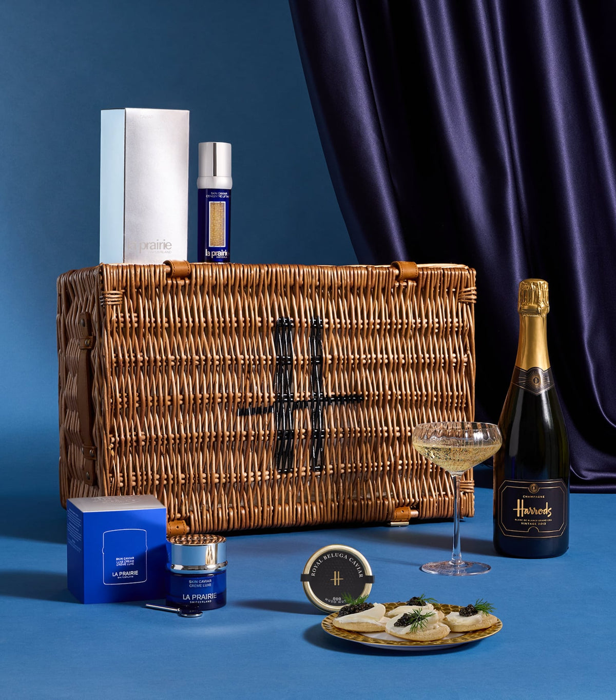 Harrods The La Prairie x Harrods Hamper