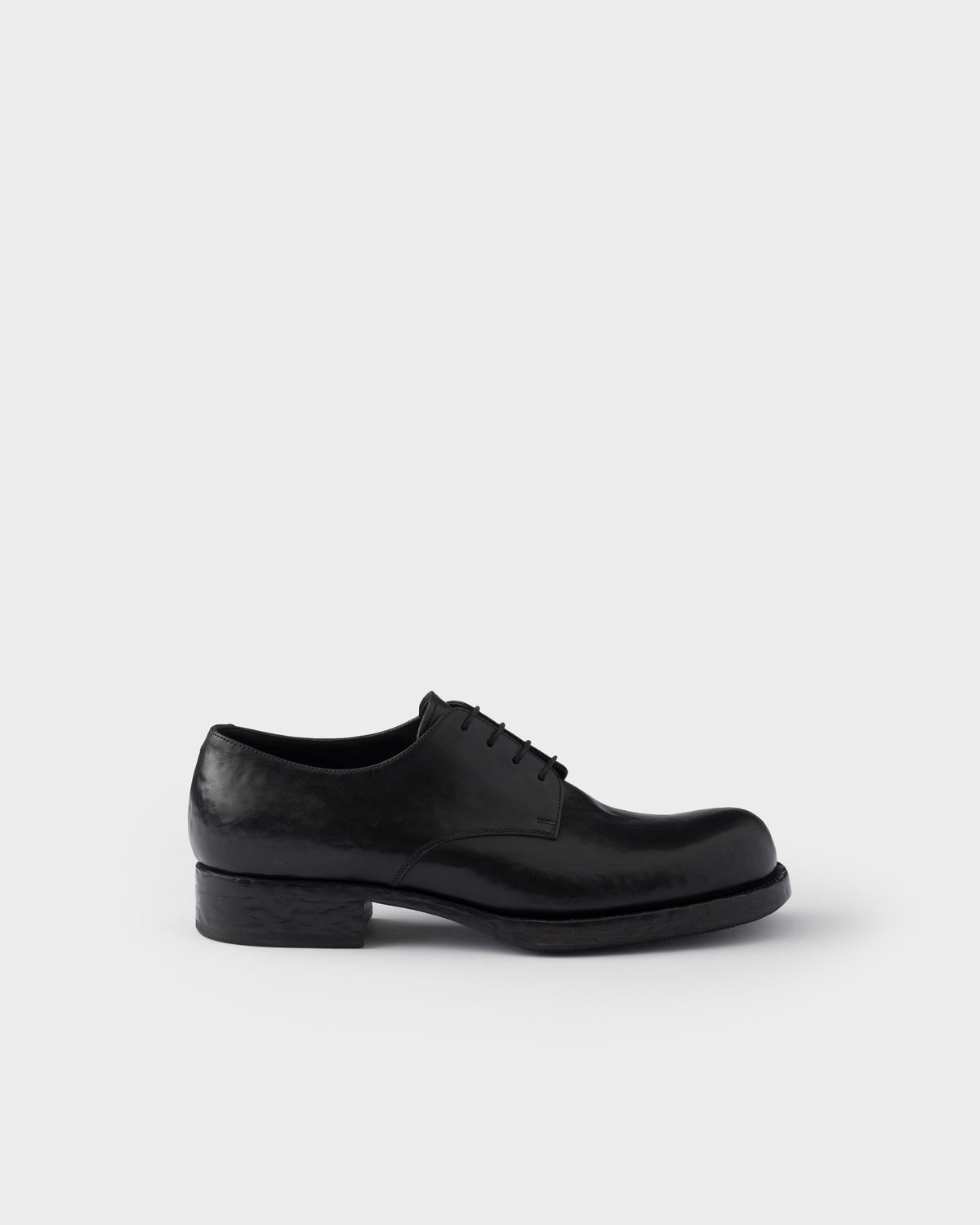 Antiqued Leather Lace-up Shoes