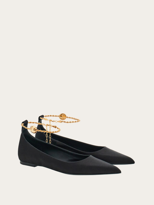 Ballet flat with ankle chain