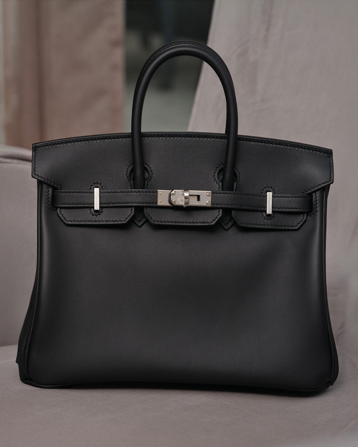 Hermès 25cm Birkin Black Swift Palladium Hardware – Lux Afrique