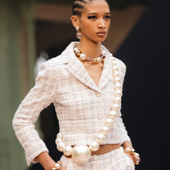 Pearl Necklace Minaudiere