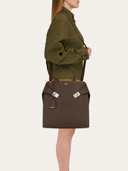 Hug Tote Bag