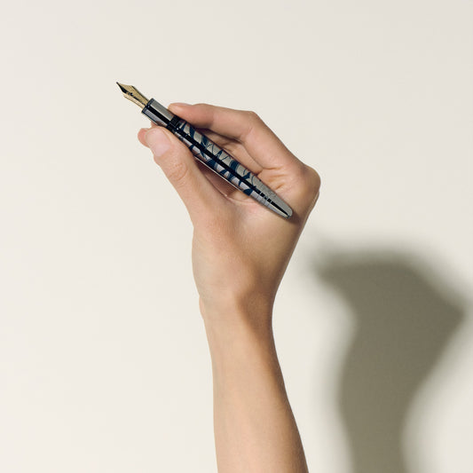 Meisterstück Around the World in 80 Days Solitaire LeGrand Fountain Pen