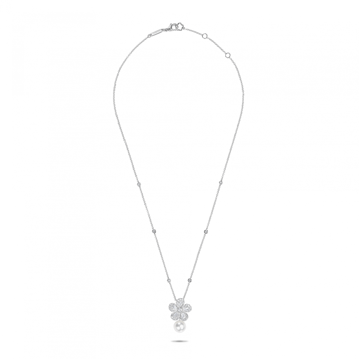 Miss Daisy Pearl Drop Pendant