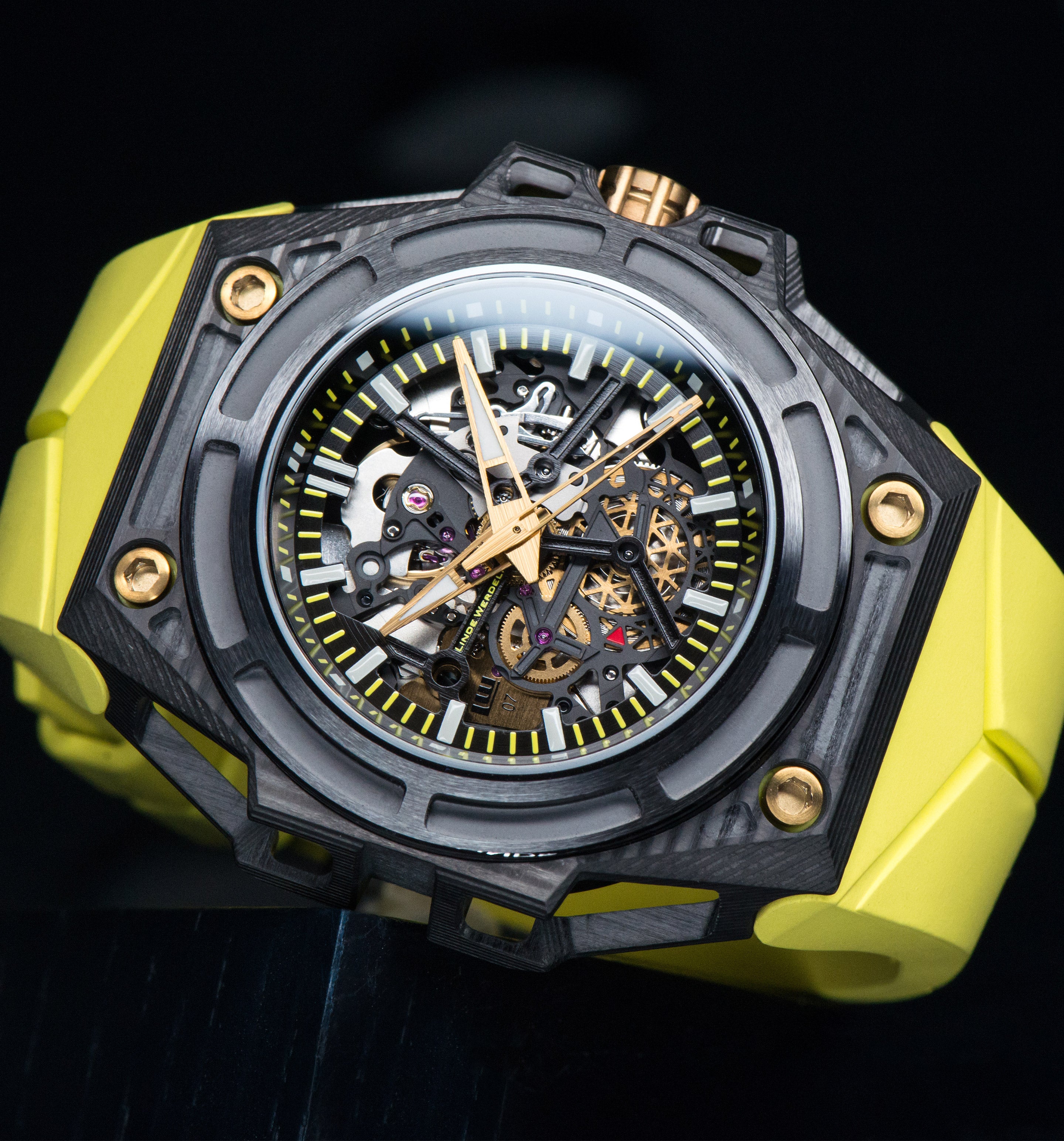The lightest ever Linde Werdelin watch, SpidoLite 3DTP Carbon 