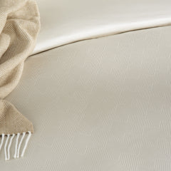 Luxurious egyptian cotton bed duvet cover available in sand and white colour