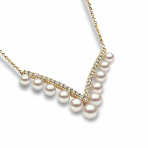 Sleek Akoya Pearl and Diamond Necklace in 18ct Yellow Gold