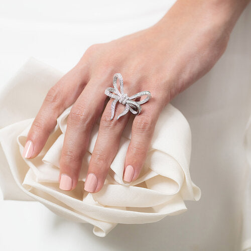Ring crafted 18K white gold Lyla's Bow Collection